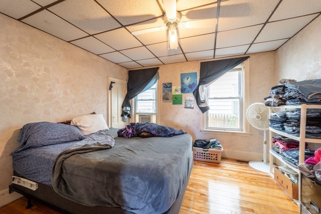 4 Arthur Street Worcester, MA 01604 - Photo 28 of 39