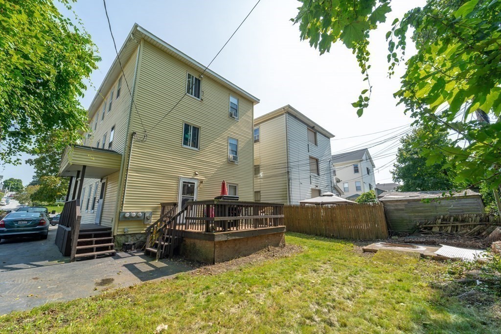 4 Arthur Street Worcester, MA 01604 - Photo 4 of 39