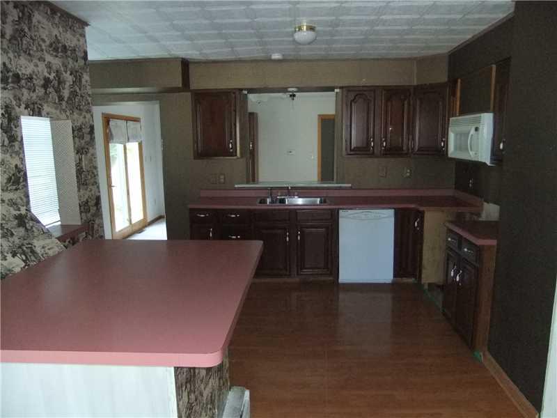 2709 Darlington Road Beaver Falls, PA 15010 - Photo 6 of 21 Kitchen.