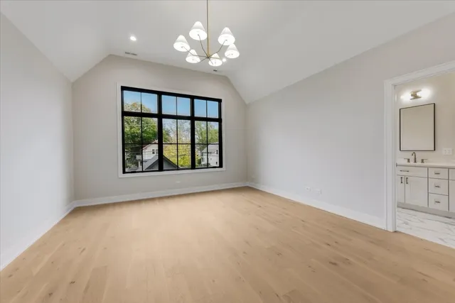 $1,549,000 | 2422 Grant Street, Evanston, IL 60201