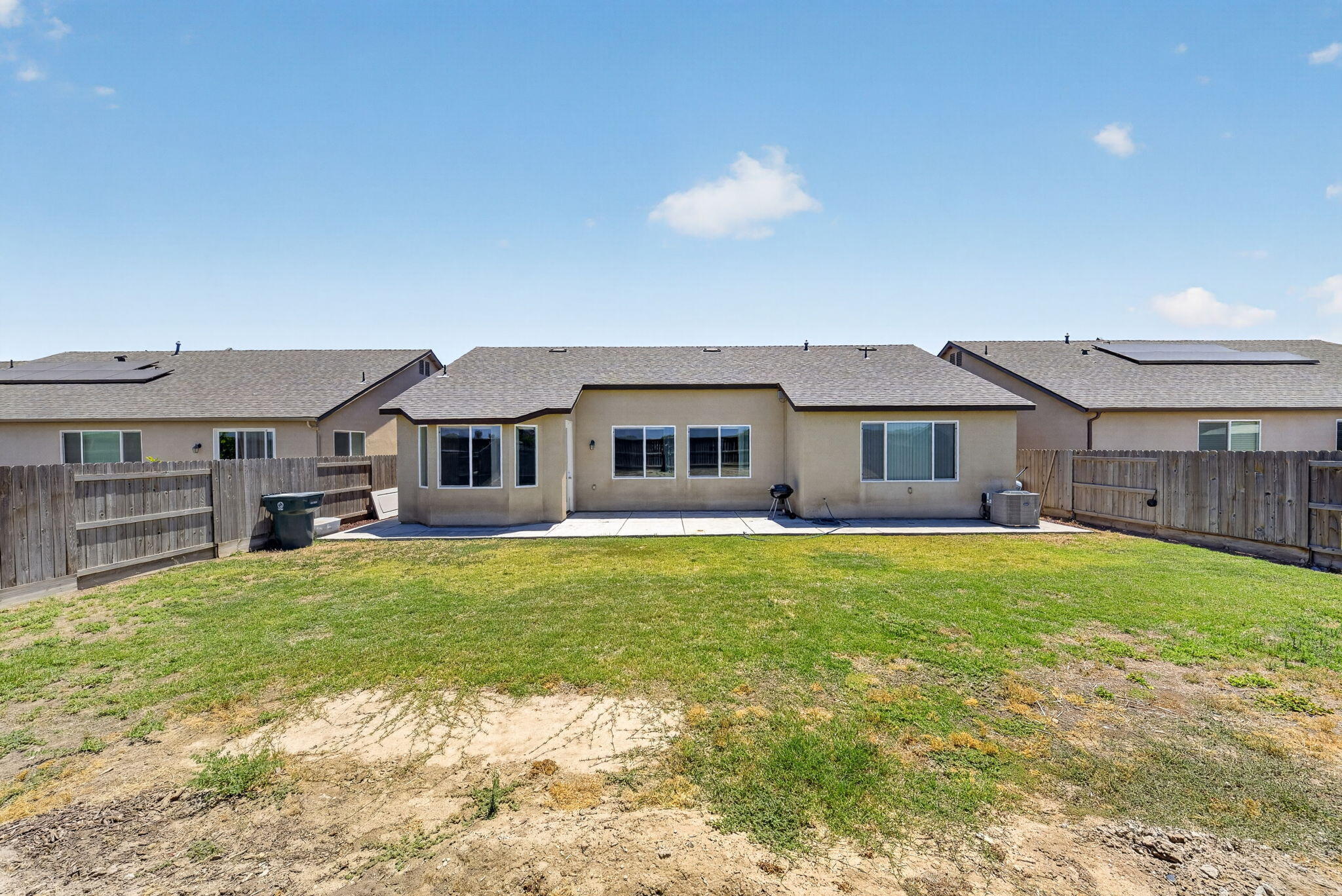 3272 Spring Sails Avenue Tulare, CA 93274 - Photo 38 of 43