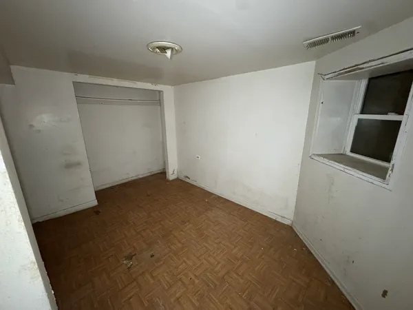 $225,000 | 940 North Hamlin Avenue, Chicago, IL 60651