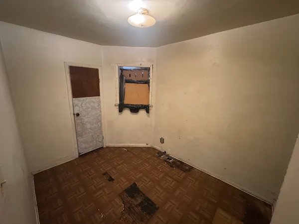 $225,000 | 940 North Hamlin Avenue, Chicago, IL 60651