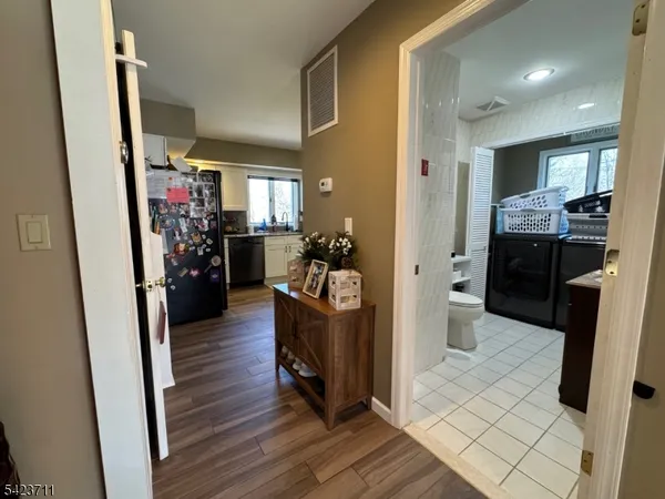 $560,000 | 33 Woodsedge Avenue, Budd Lake, NJ 07828