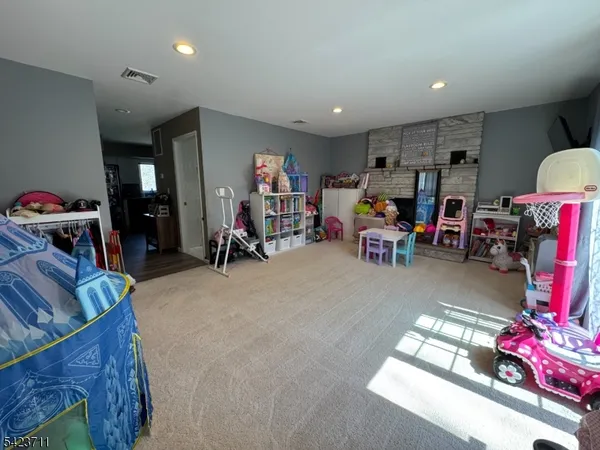 $560,000 | 33 Woodsedge Avenue, Budd Lake, NJ 07828