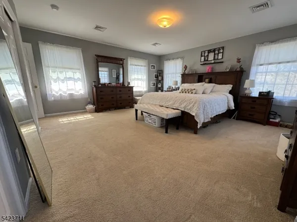 $560,000 | 33 Woodsedge Avenue, Budd Lake, NJ 07828