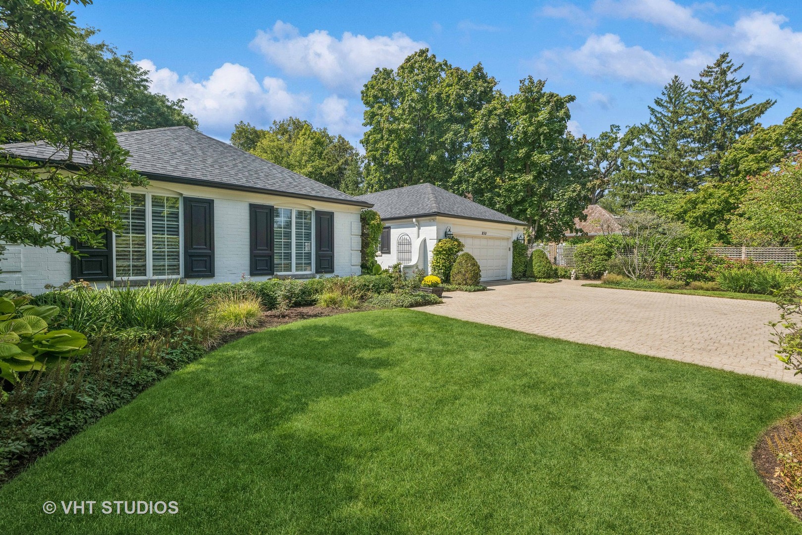 850 Sheridan Road Winnetka, IL 60093 - Photo 2 of 31