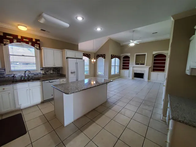 $3,200 | 472 Hunters Mill Cove, Collierville, TN 38017