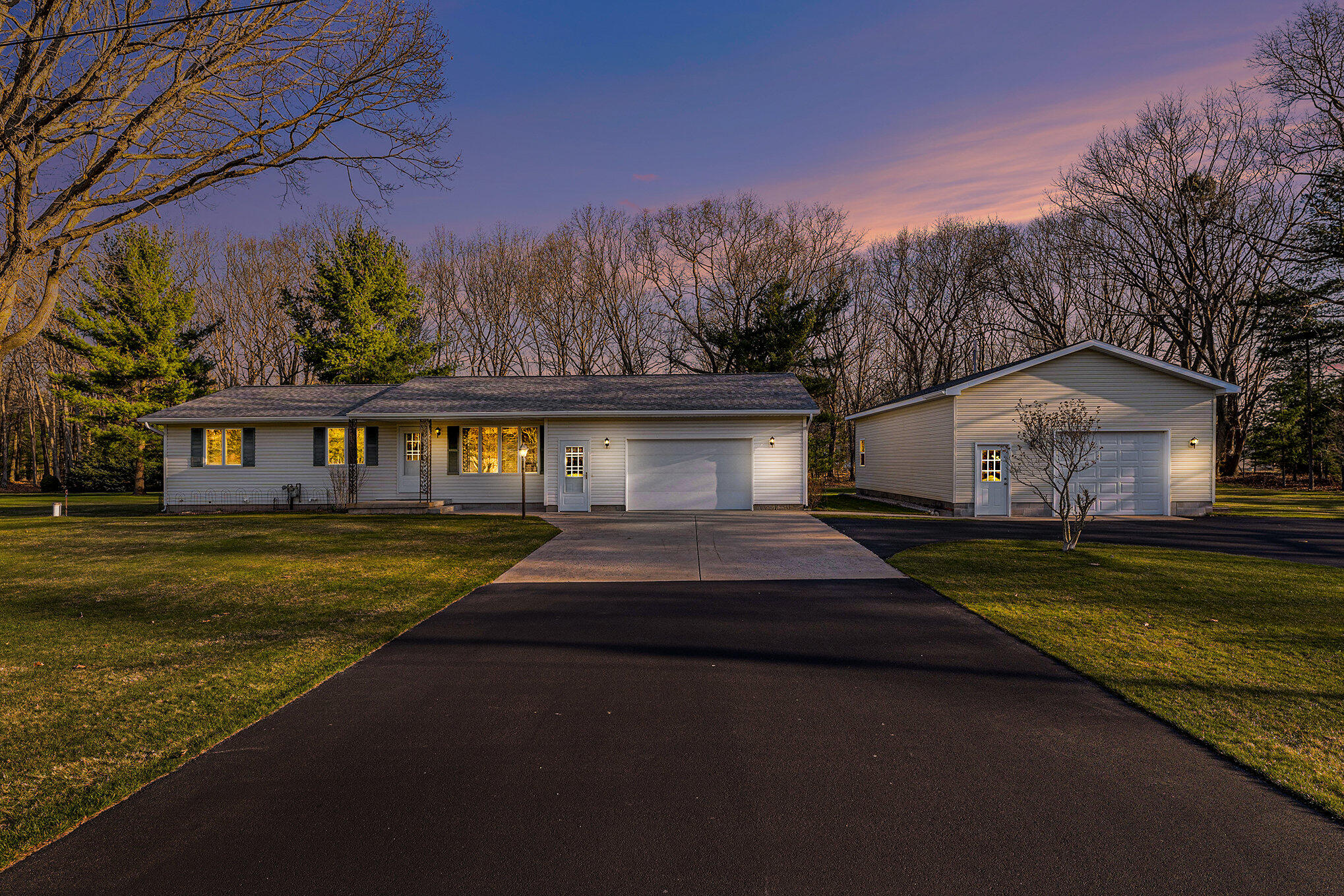 1326 Yoder Road Manistee, MI 49660 - Photo 1 of 30 001_p1015368_twilight