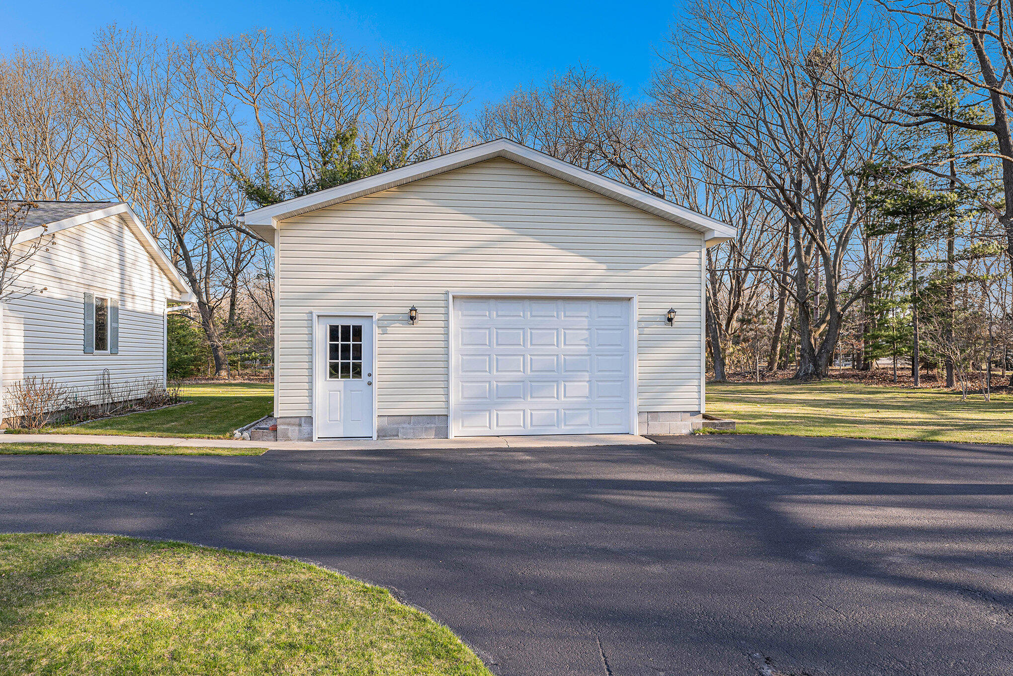 1326 Yoder Road Manistee, MI 49660 - Photo 4 of 30 004_p1015374