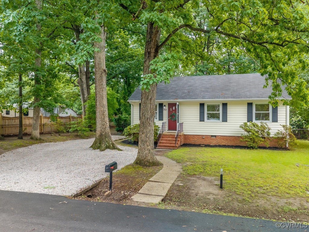 901 Clauson Road Richmond, VA 23227 - Photo 2 of 25 Gallery Image 2
