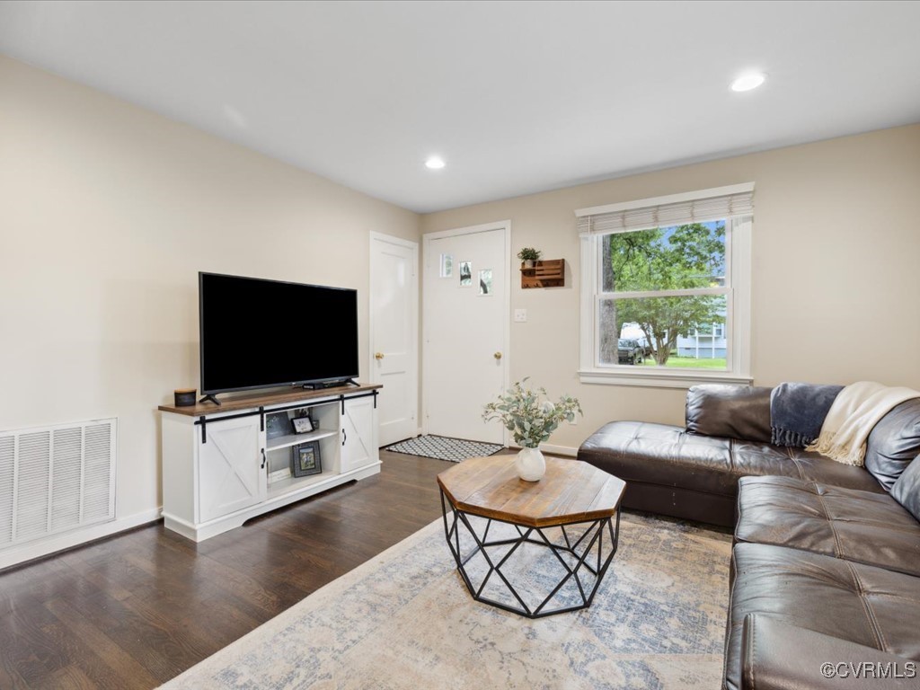 901 Clauson Road Richmond, VA 23227 - Photo 6 of 25 Gallery Image 6
