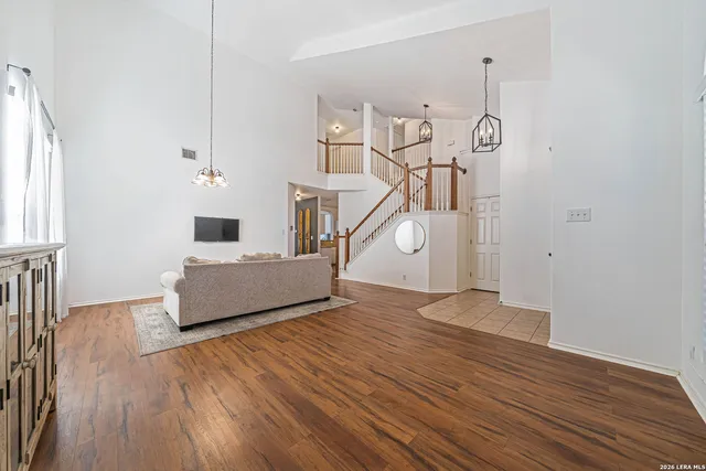 $398,500 | 104 Yeager Circle, Cibolo, TX 78108