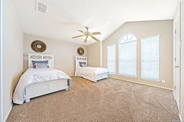 $398,500 | 104 Yeager Circle, Cibolo, TX 78108