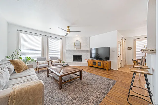 $398,500 | 104 Yeager Circle, Cibolo, TX 78108