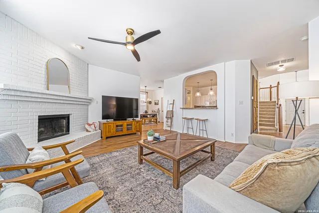 $398,500 | 104 Yeager Circle, Cibolo, TX 78108