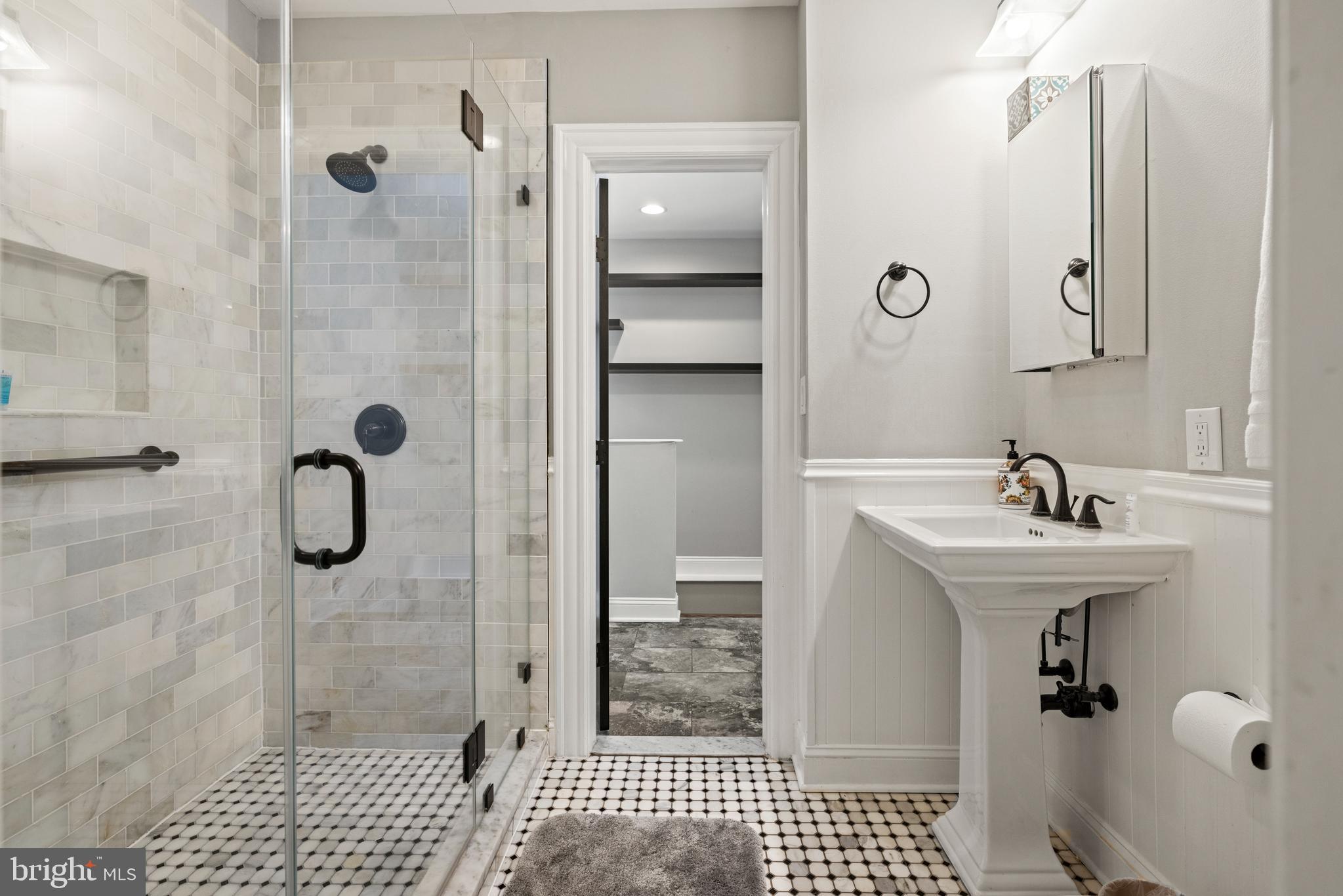 407 Independence Avenue Southeast Washington, DC 20003 - Photo 16 of 41