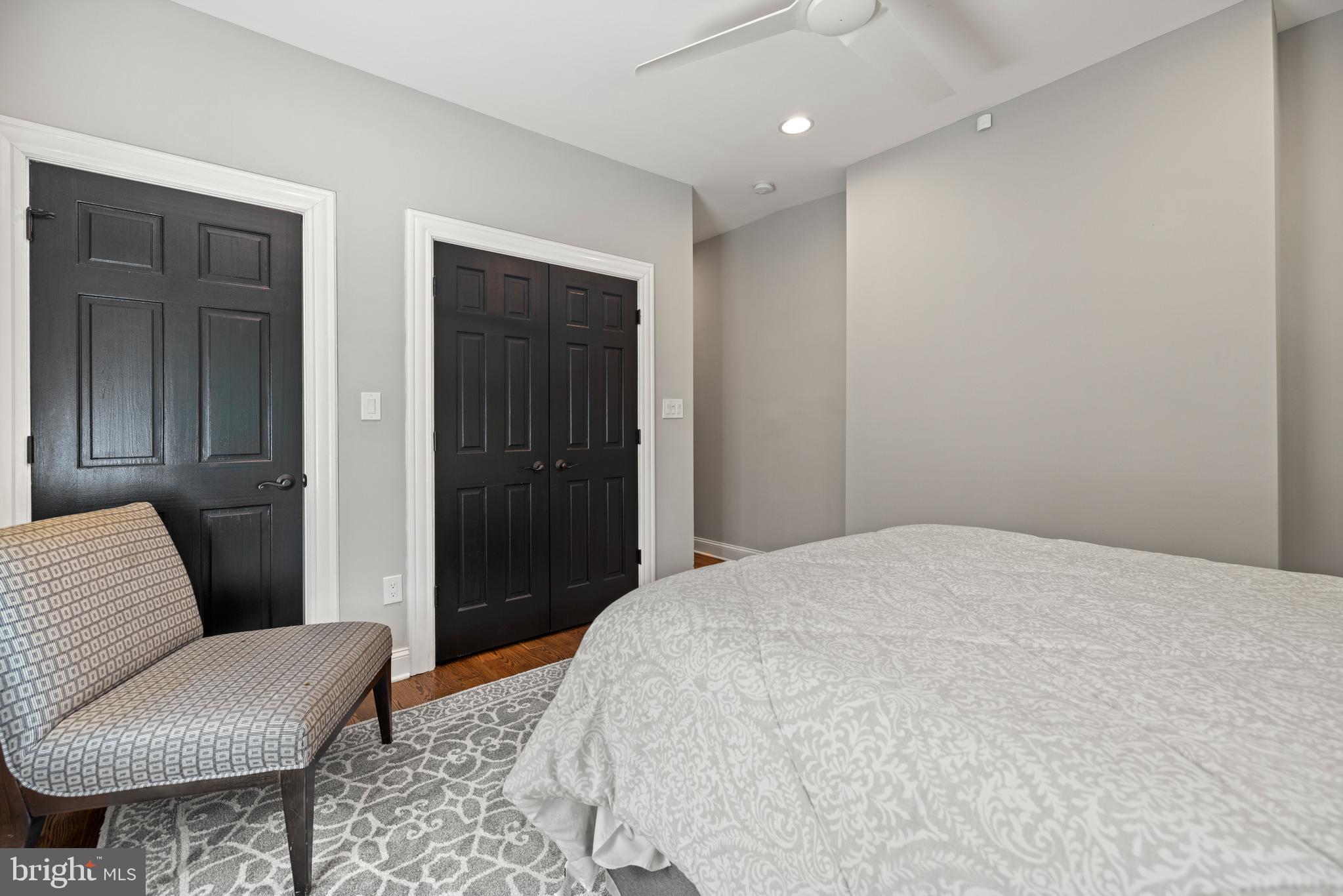 407 Independence Avenue Southeast Washington, DC 20003 - Photo 25 of 41