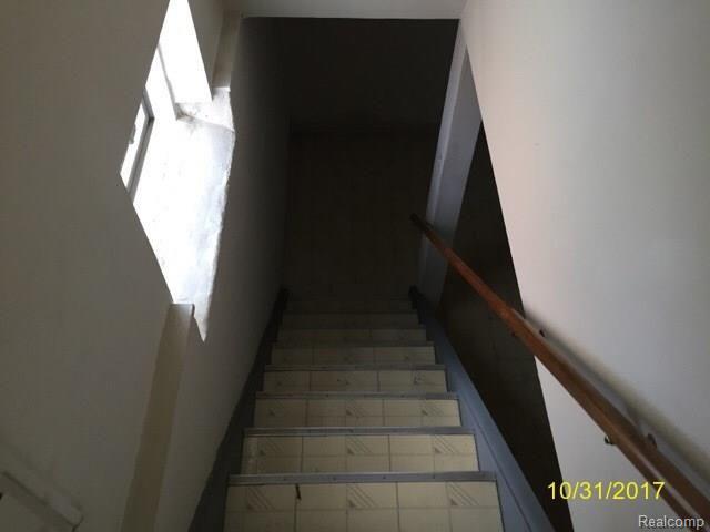 30917 Calahan Road Roseville, MI 48066 - Photo 57 of 72 unflagged_062.jpg
