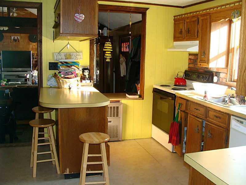 76 East Oxford Road South Paris, ME 04281 - Photo 13 of 24 Kitchen.