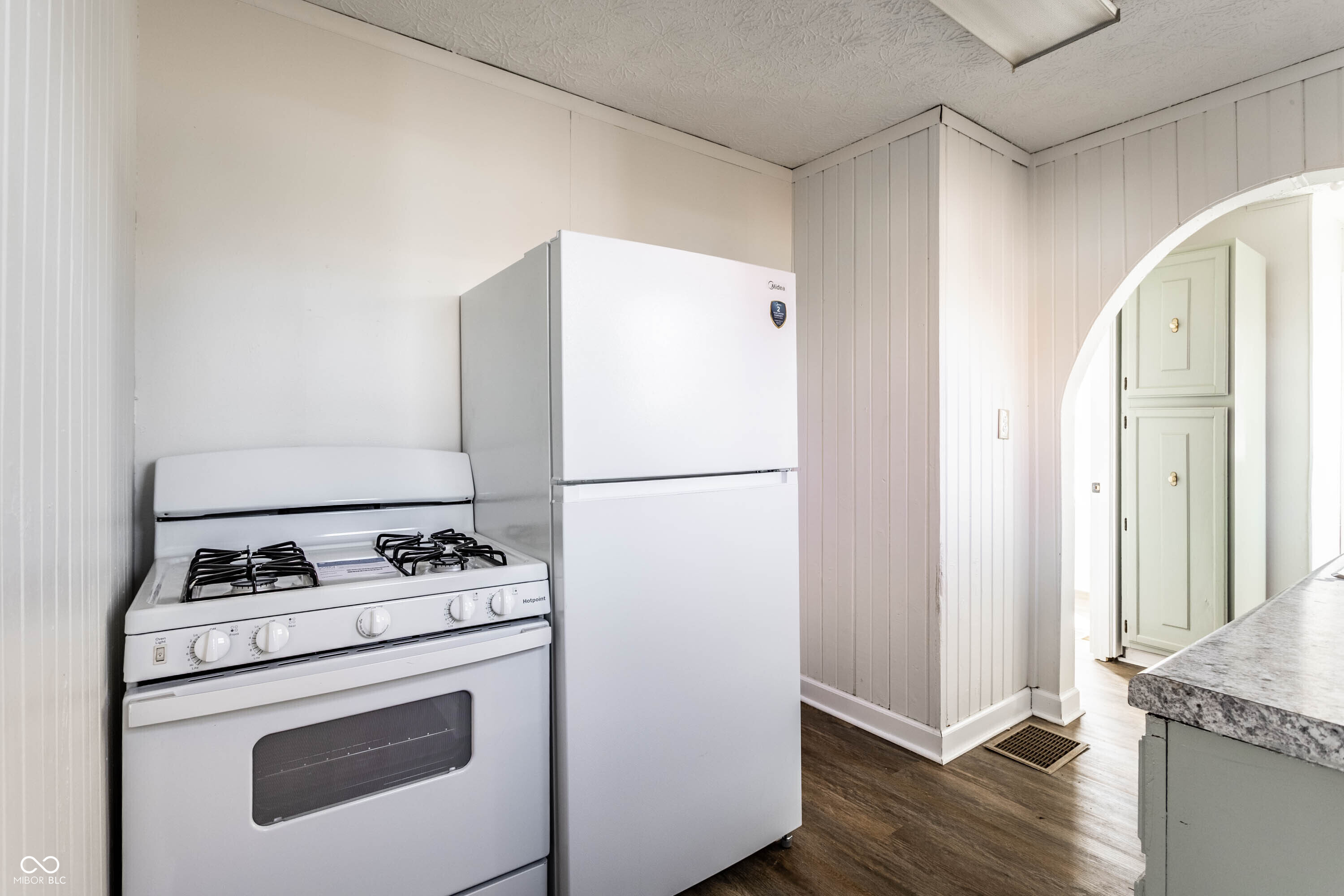 4929 Young Avenue Indianapolis, IN 46201 - Photo 14 of 29