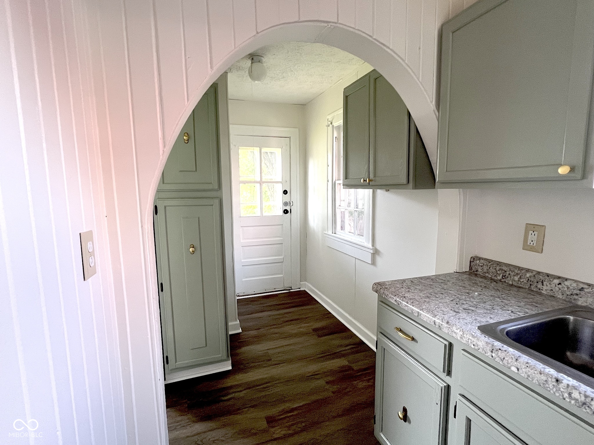 4929 Young Avenue Indianapolis, IN 46201 - Photo 16 of 29