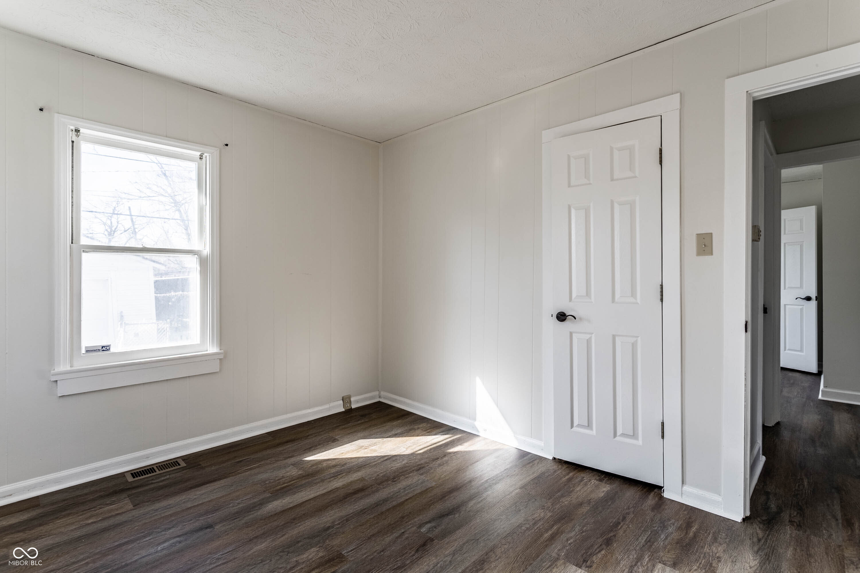 4929 Young Avenue Indianapolis, IN 46201 - Photo 21 of 29