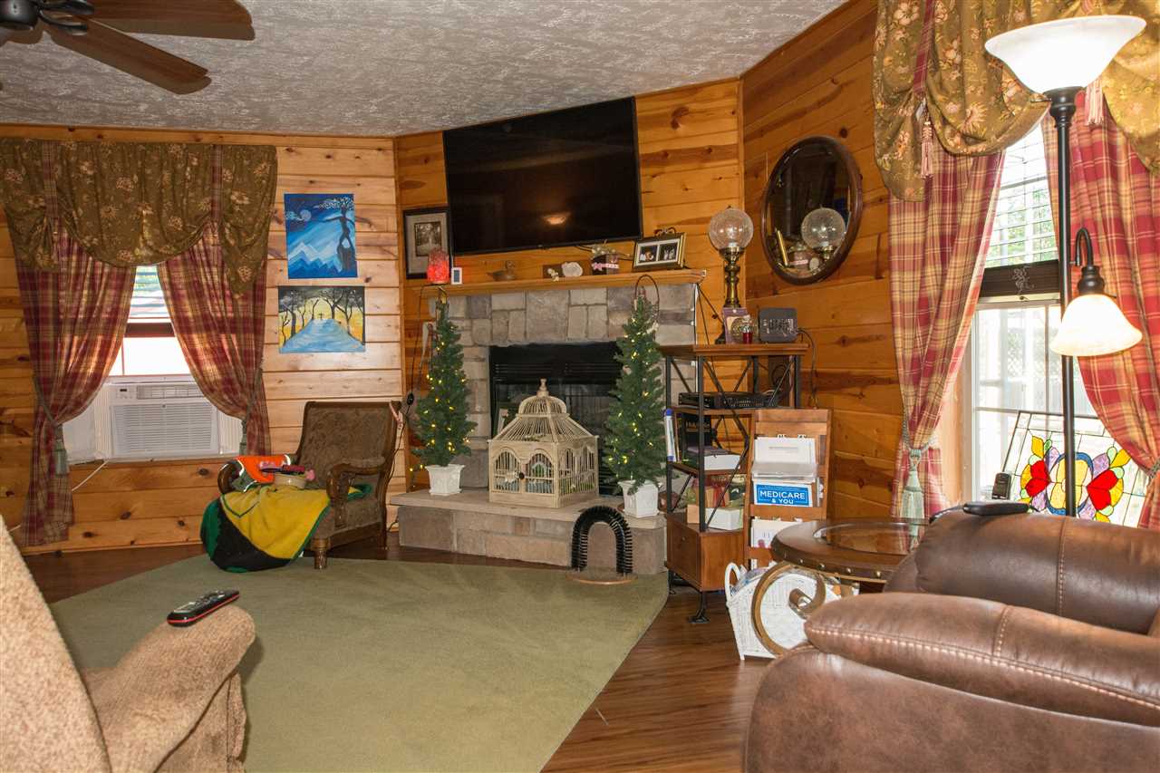 11513 South East County Line Road Elsie, MI 48831 - Photo 31 of 55 1876932-30.JPG