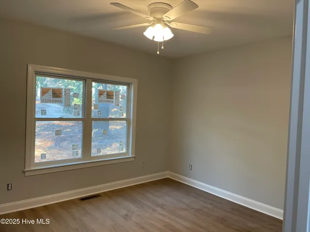 $595,000 | 107 Devonshire Avenue West, West End, NC 27376