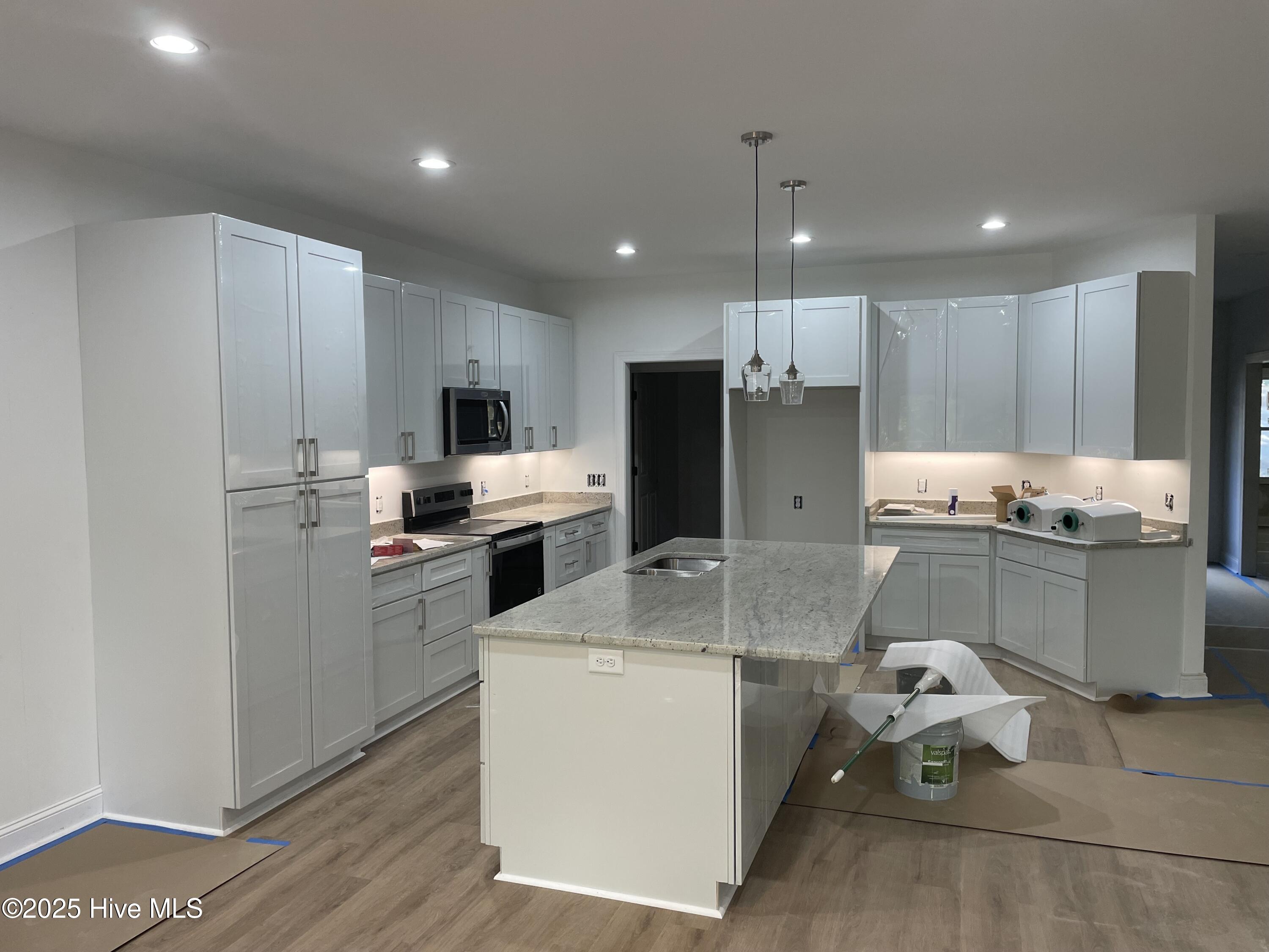 107 Devonshire Avenue West West End, NC 27376 - Photo 5 of 49 Kitchen