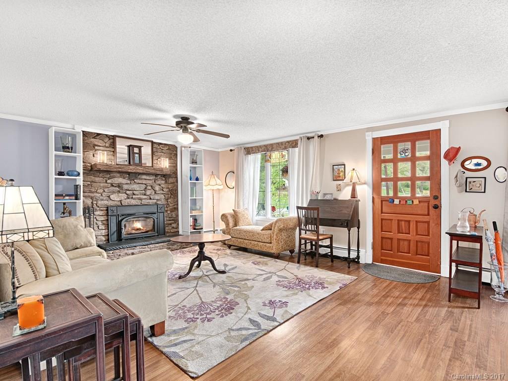 14 Ballard Road Weaverville, NC 28787 - Photo 7 of 24 Gallery Image 7