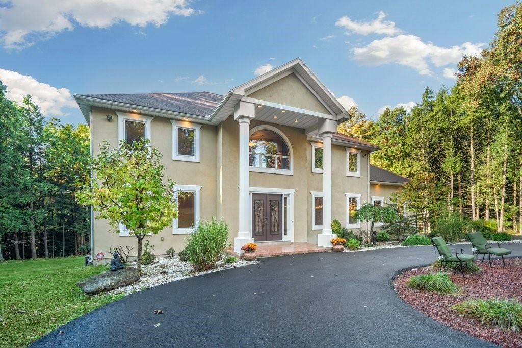 446 Castleman Road Vestal, NY 13850 - Photo 1 of 48 Gallery Image 1