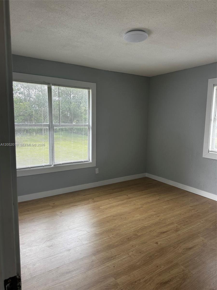450 North Isora Street Clewiston, FL 33440 - Photo 8 of 55