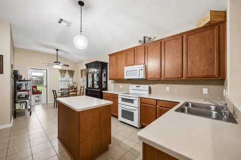 $330,000 | 630 West Newport Bend, Katy, TX 77494