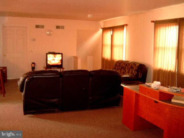 2270 Felty Mill Road Palmyra, PA 17078 - Photo 3 of 6 Gallery Image 3