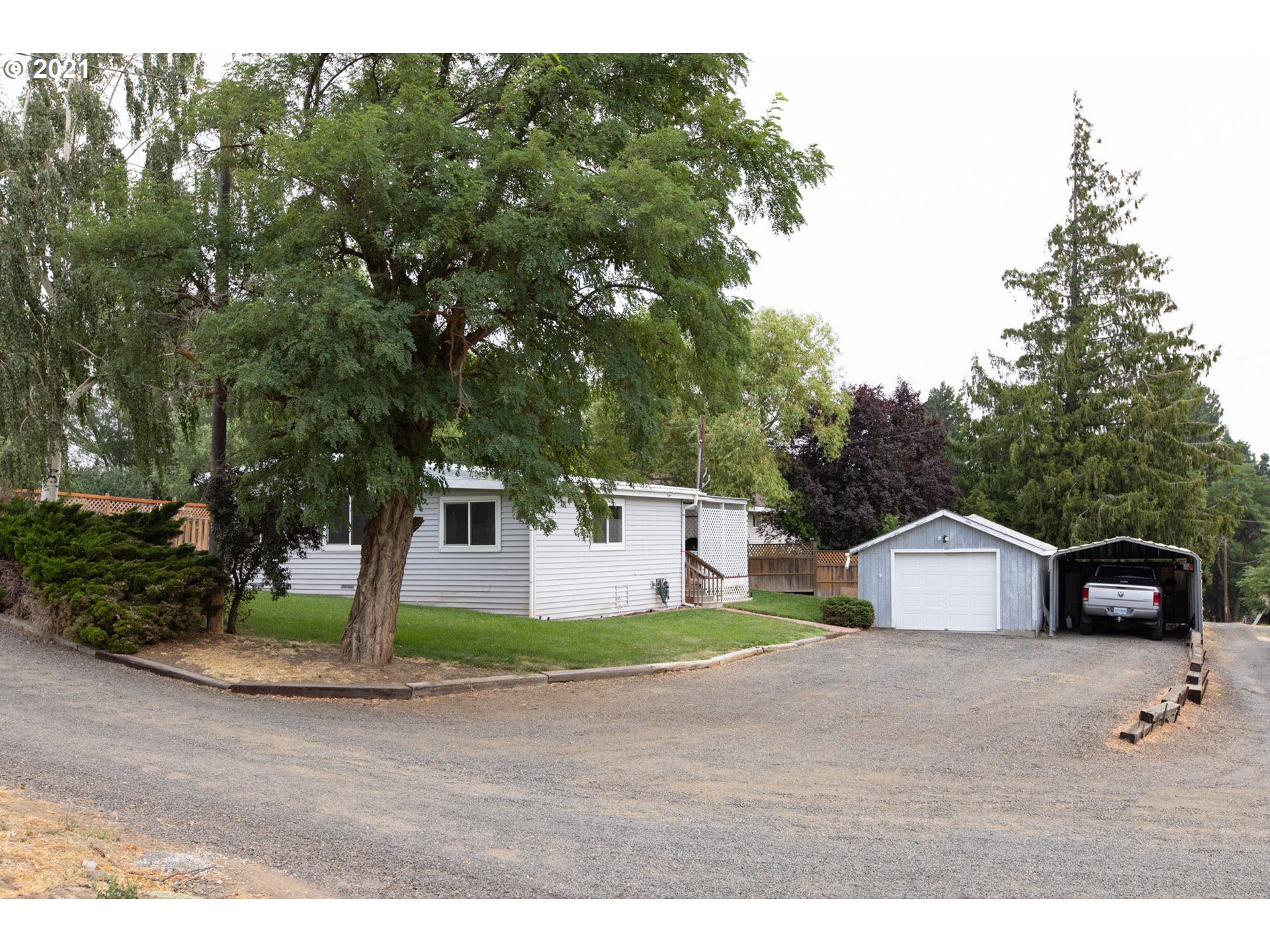 211 Court Street Moro, OR 97039 - Photo 1 of 26 Gallery Image 1