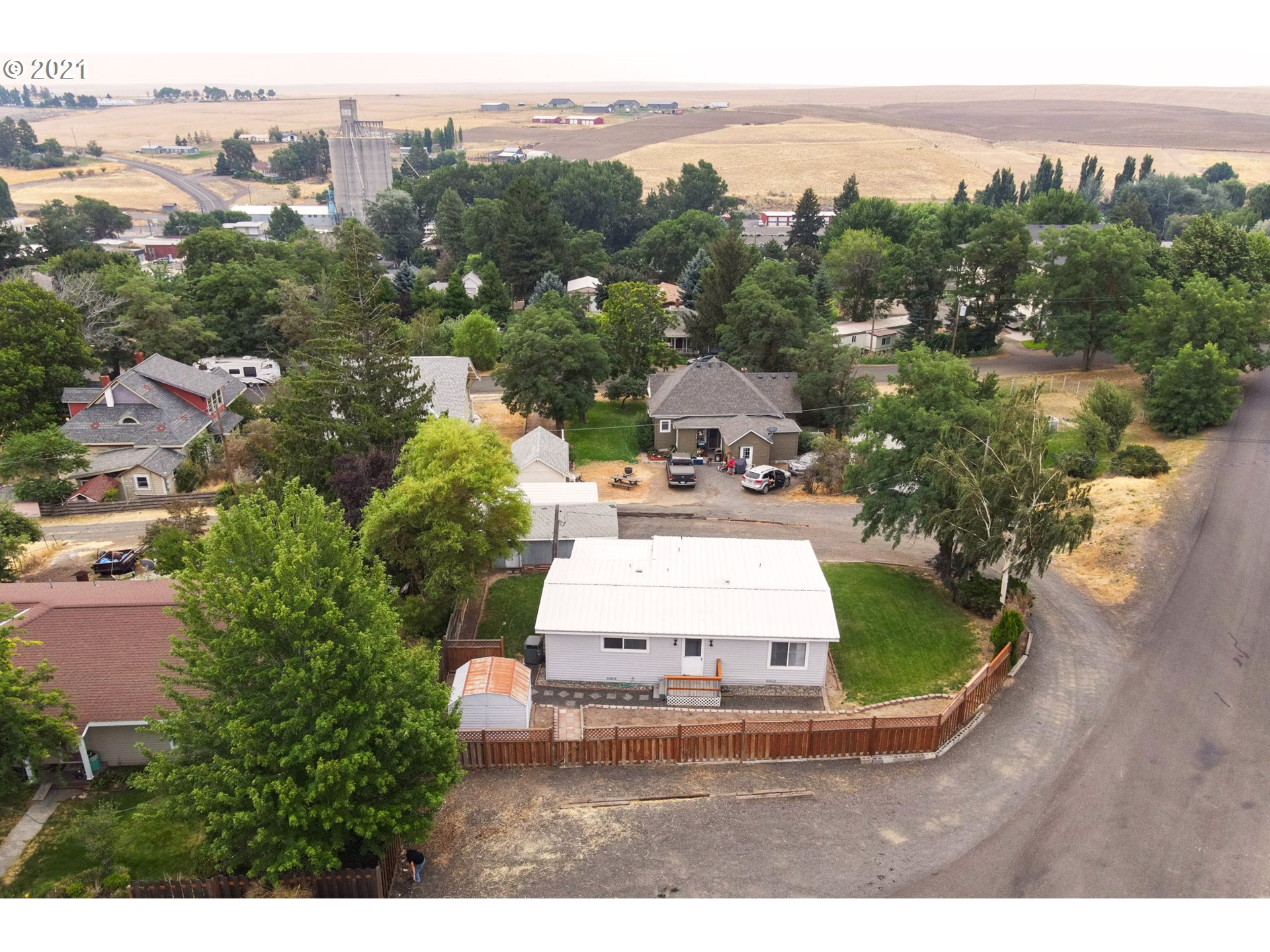 211 Court Street Moro, OR 97039 - Photo 2 of 26 Gallery Image 2