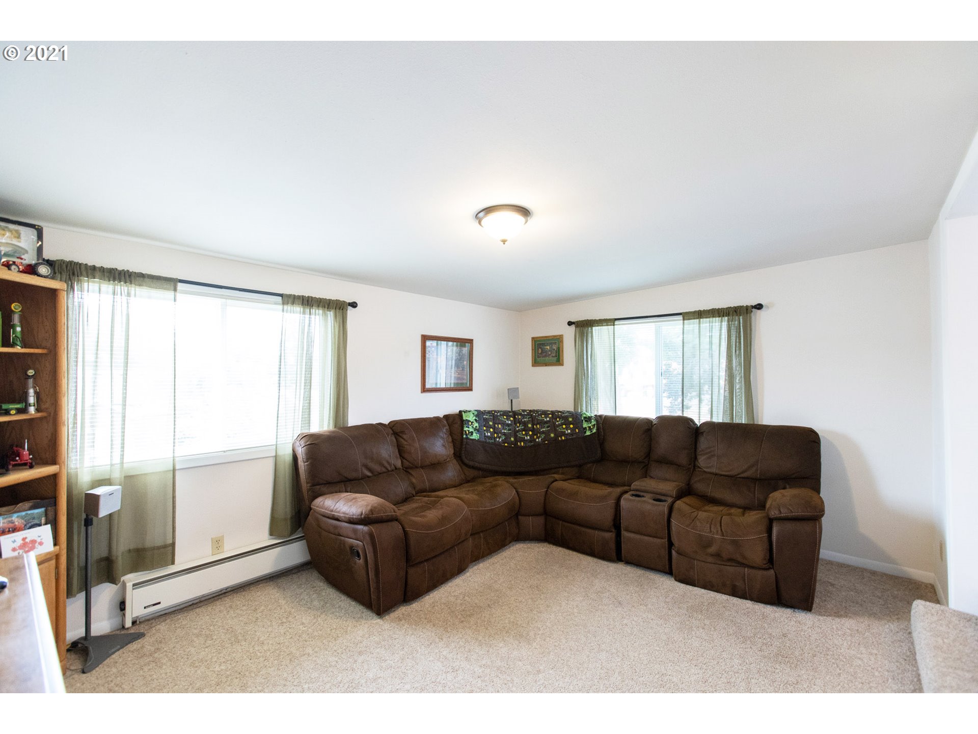 211 Court Street Moro, OR 97039 - Photo 6 of 26 Gallery Image 6