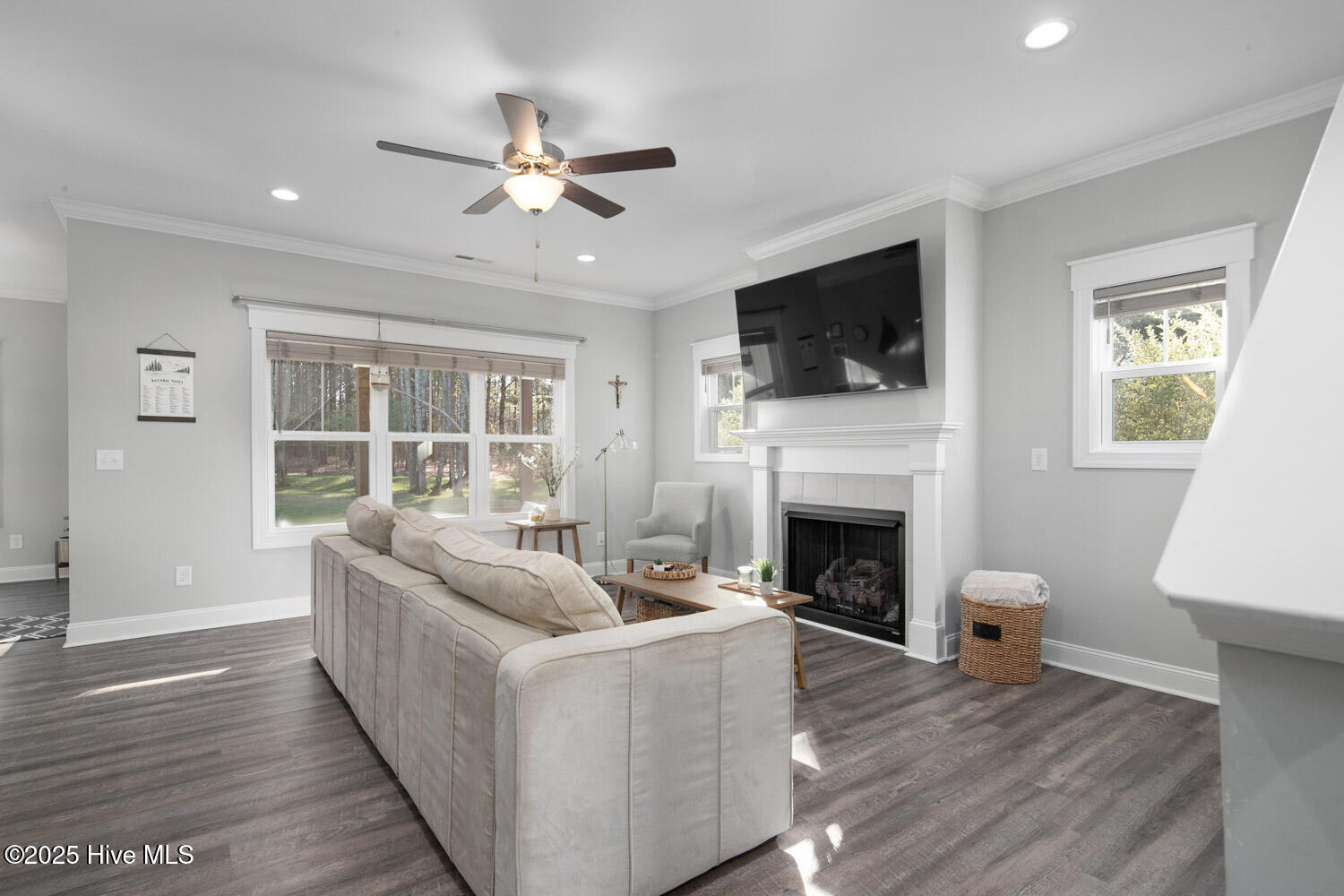 4128 Vass-Carthage Road Carthage, NC 28327 - Photo 5 of 28 Living Room