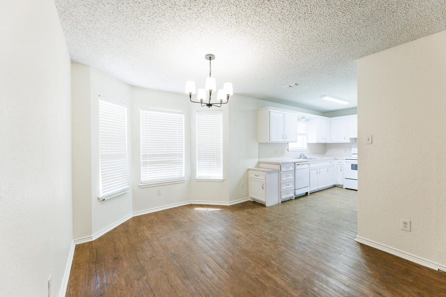 6412 32nd Street Lubbock, TX 79407 - Photo 14 of 47 6412 32nd-18