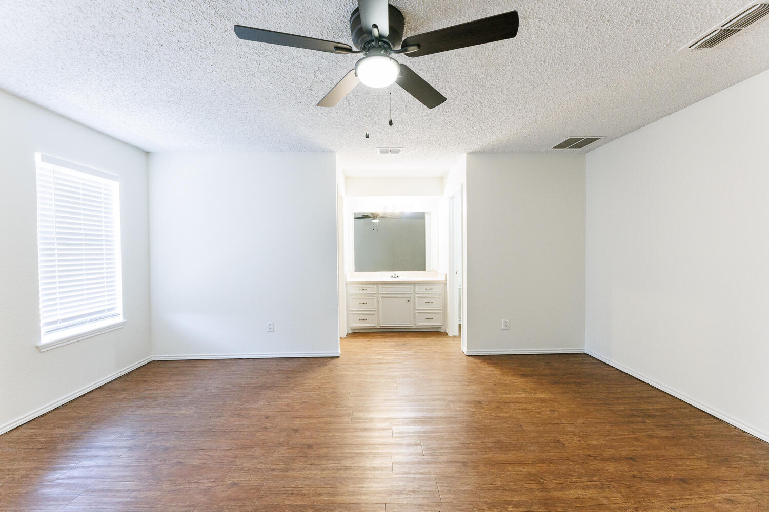 6412 32nd Street Lubbock, TX 79407 - Photo 28 of 47 6412 32nd-32