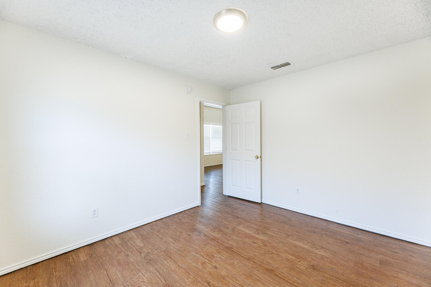 6412 32nd Street Lubbock, TX 79407 - Photo 42 of 47 6412 32nd-46