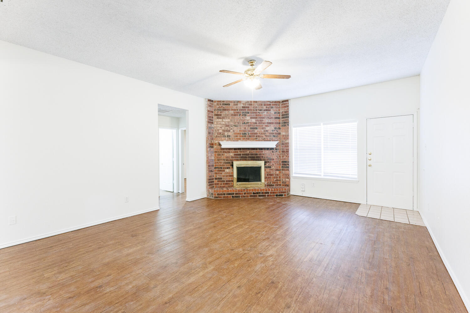 6412 32nd Street Lubbock, TX 79407 - Photo 8 of 47 6412 32nd-12