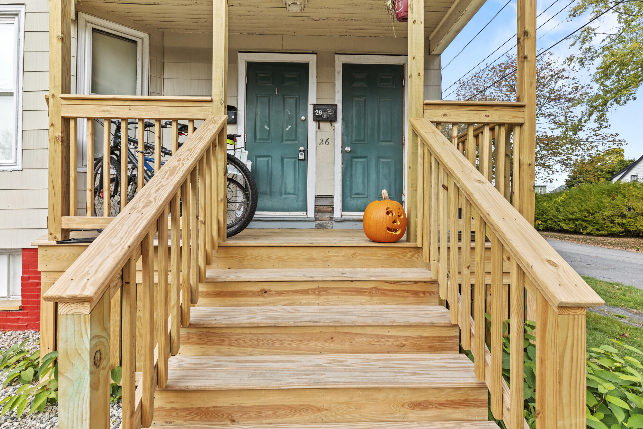26 Presumpscot Street Portland, ME 04103 - Photo 7 of 37 26 presumpscot st, portland038