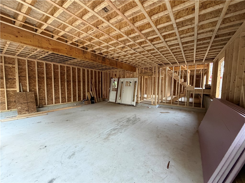 335 Hopkins Hollow Road Coventry, RI 02827 - Photo 2 of 8 Gallery Image 2