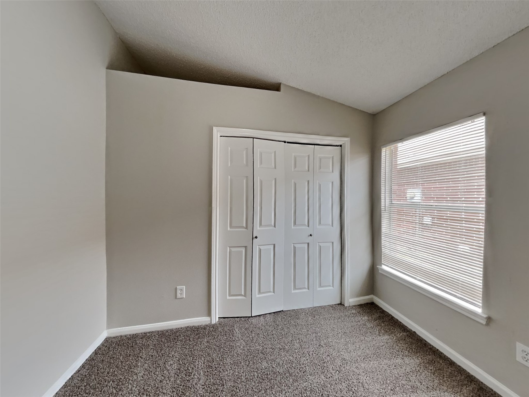 3115 Kelling Street Houston, TX 77045 - Photo 13 of 19