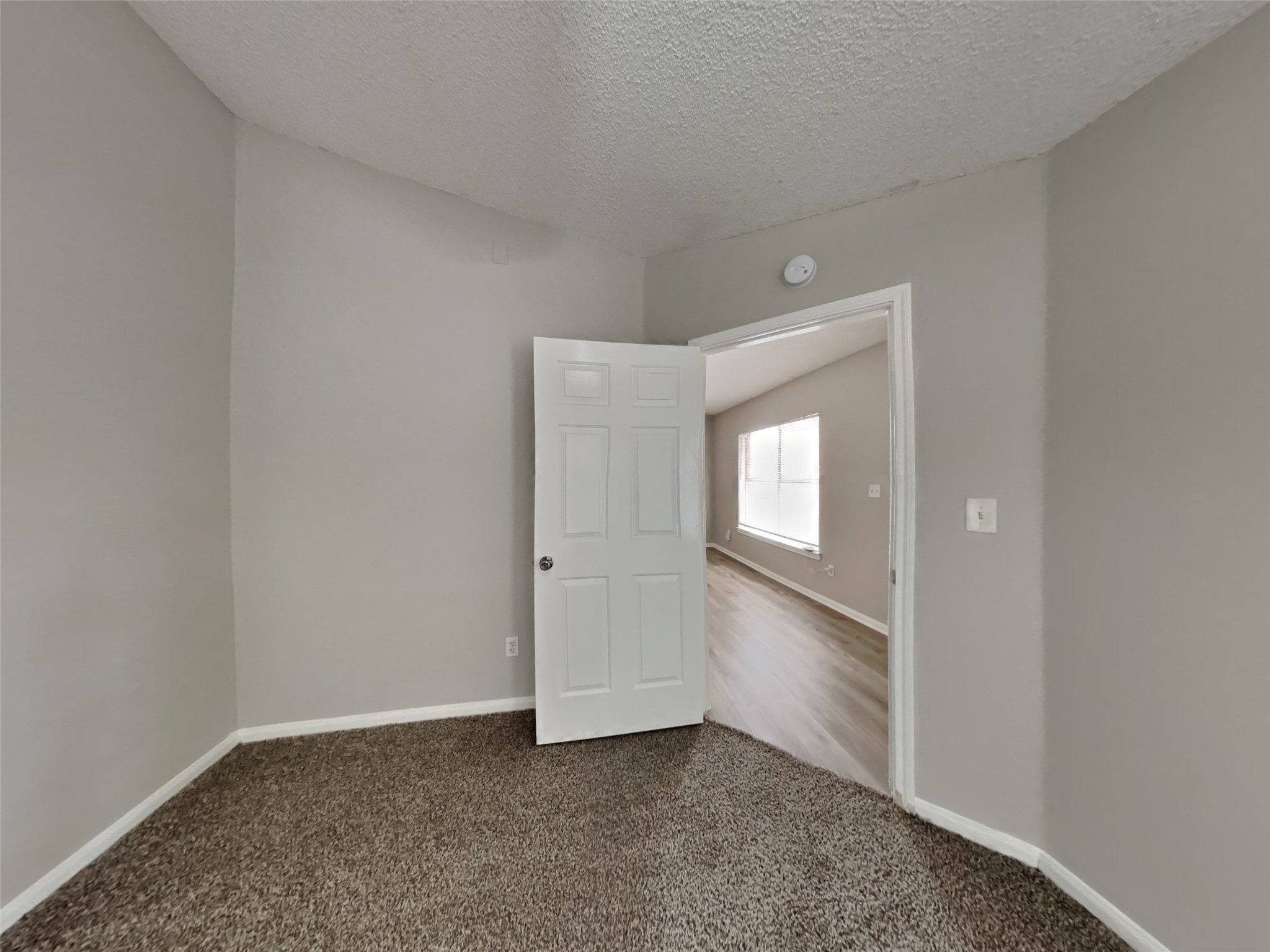 3115 Kelling Street Houston, TX 77045 - Photo 9 of 19
