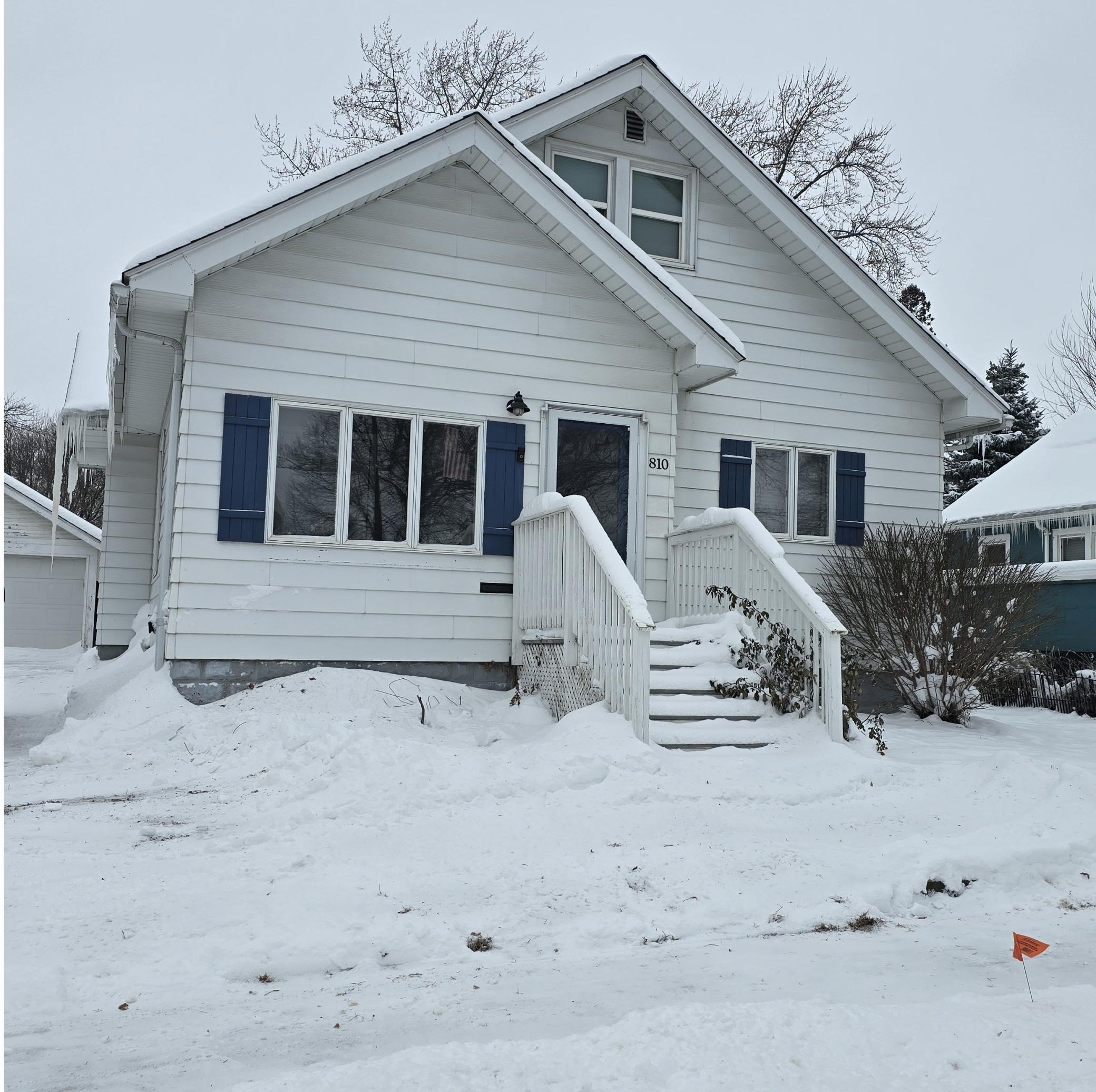 810 South Prairie Avenue Fairmont, MN 56031 - Photo 1 of 1