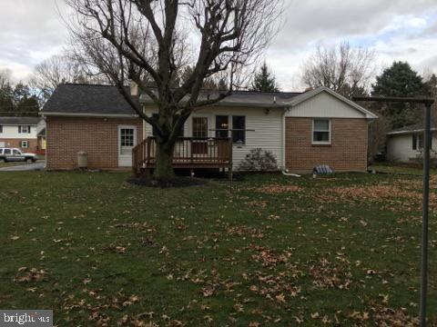 15 Briar Road Lebanon, PA 17042 - Photo 2 of 10 Gallery Image 2