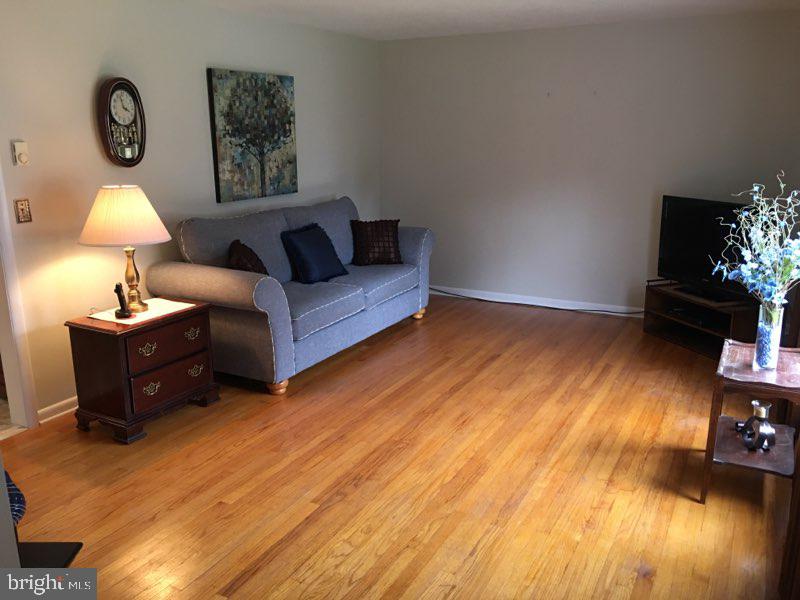 15 Briar Road Lebanon, PA 17042 - Photo 3 of 10 Gallery Image 3